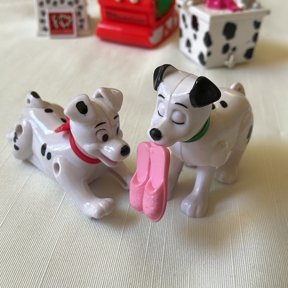 Lot of 5 Disney 101 Dalmatian small Toys McDonald’s collectibles - Picture 2 of 10